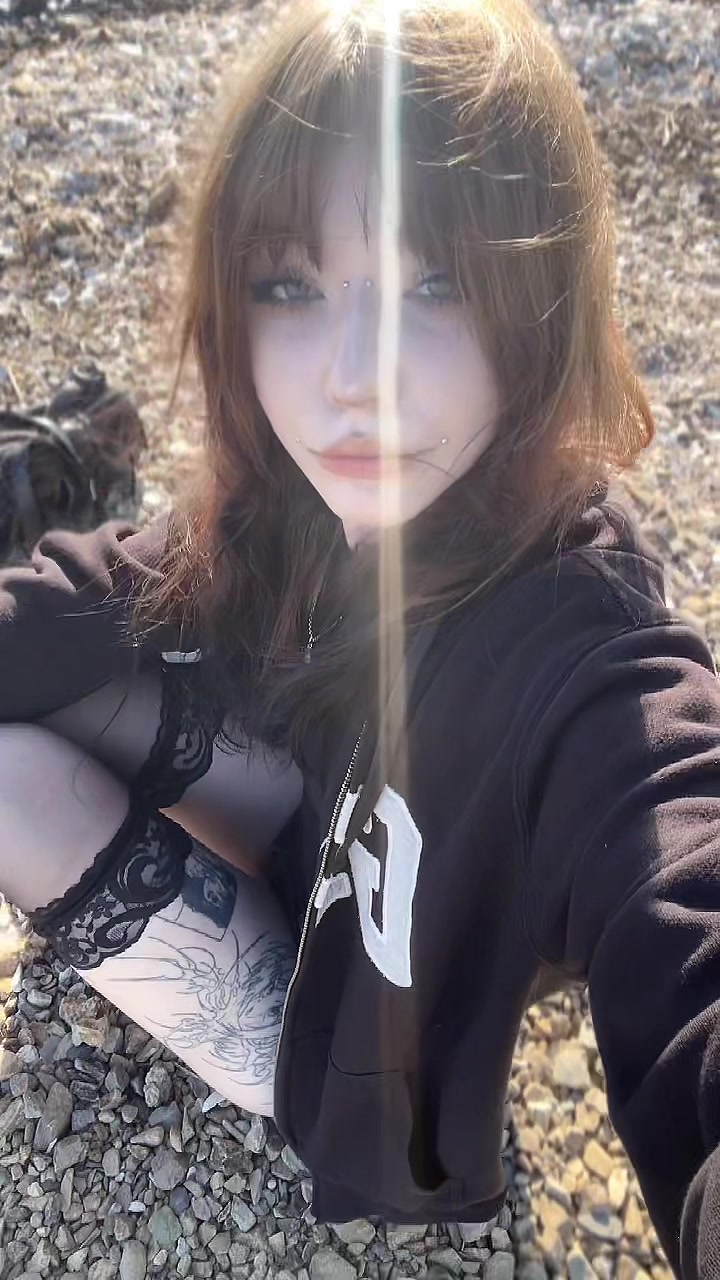 @fuckparad1s3