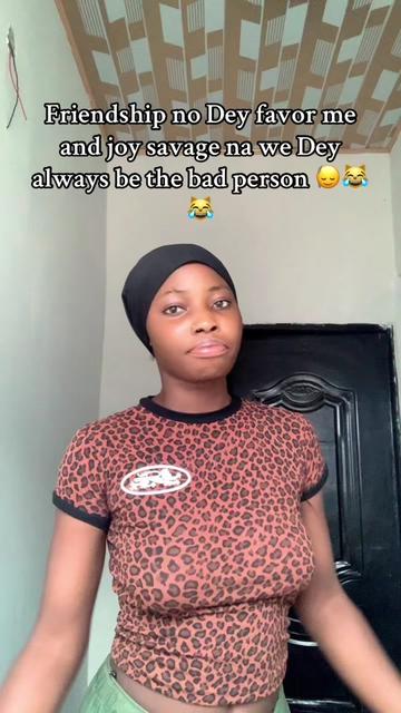 @(Holiness 🧚♀️)