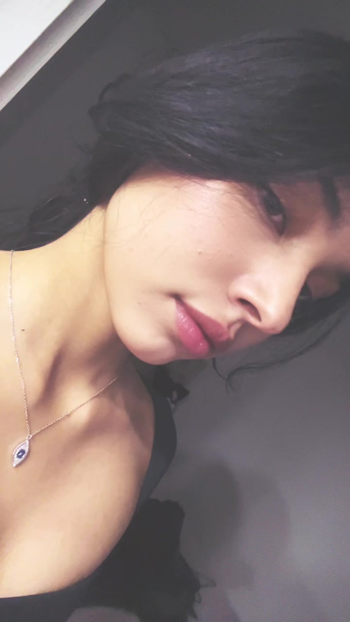 @valen<3🦇