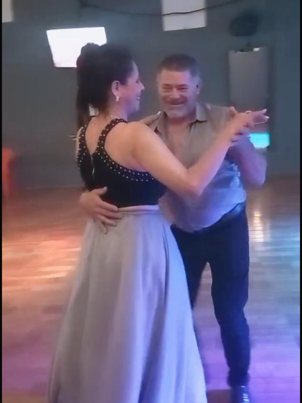 @Romildo & Cris Oficial