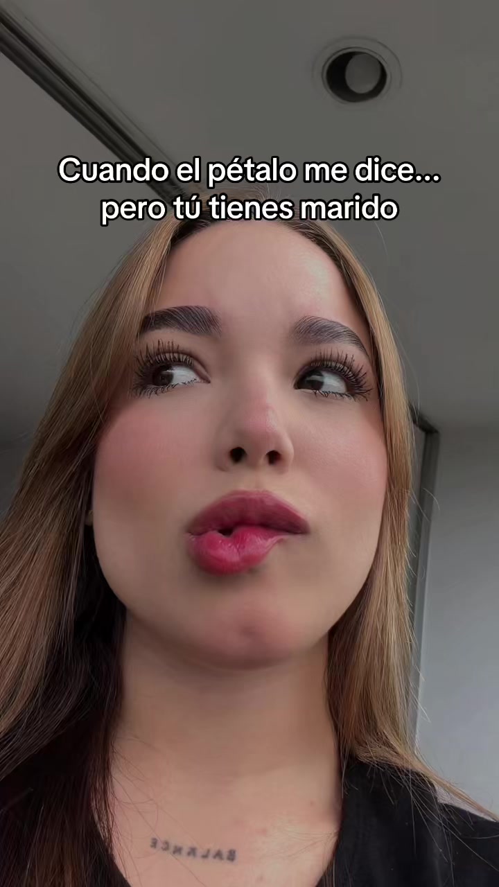 @andrearobayoo