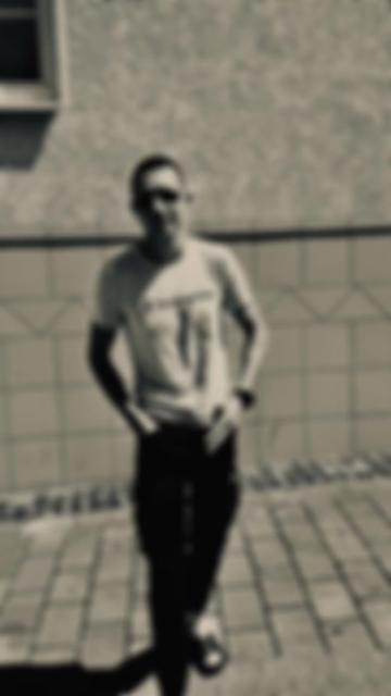 @artem -7-7-7😎