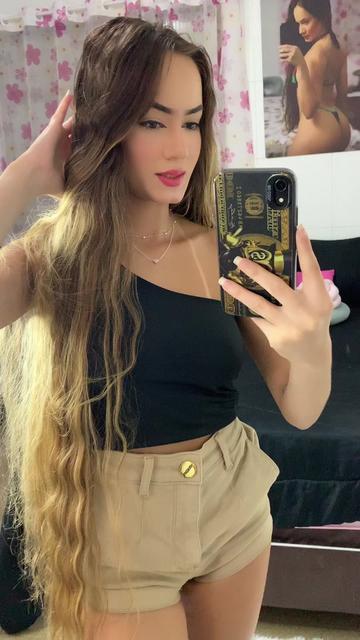 @Roseane Brito🍯🍓🔥