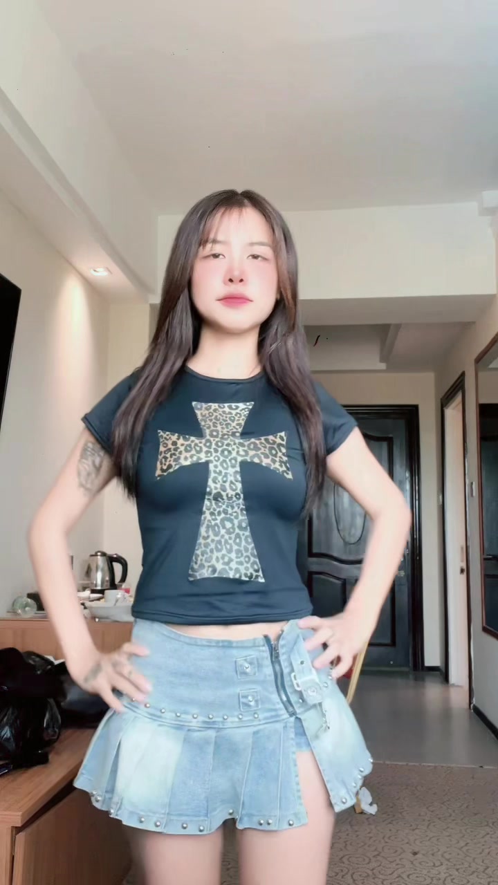 @日丽 🦕