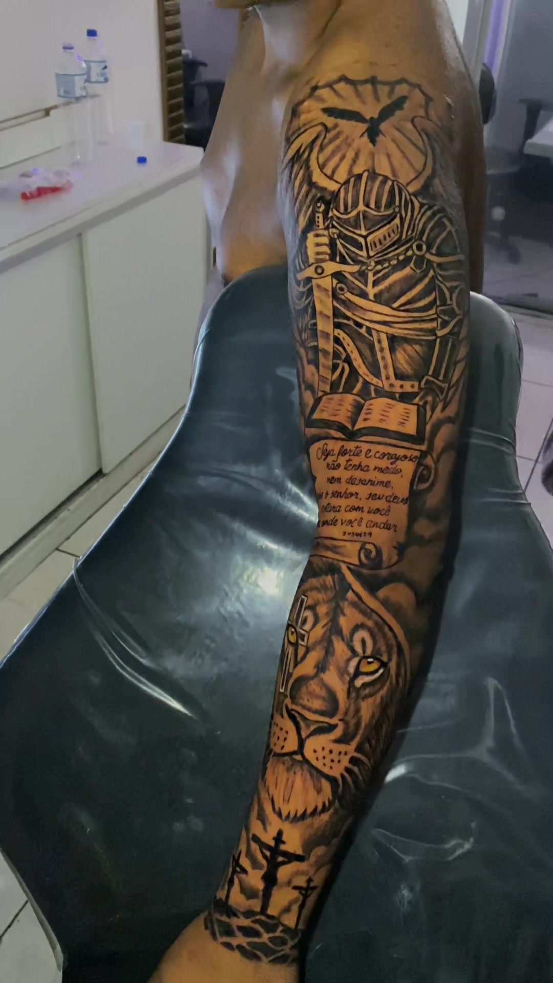 @Thiago_tattooink