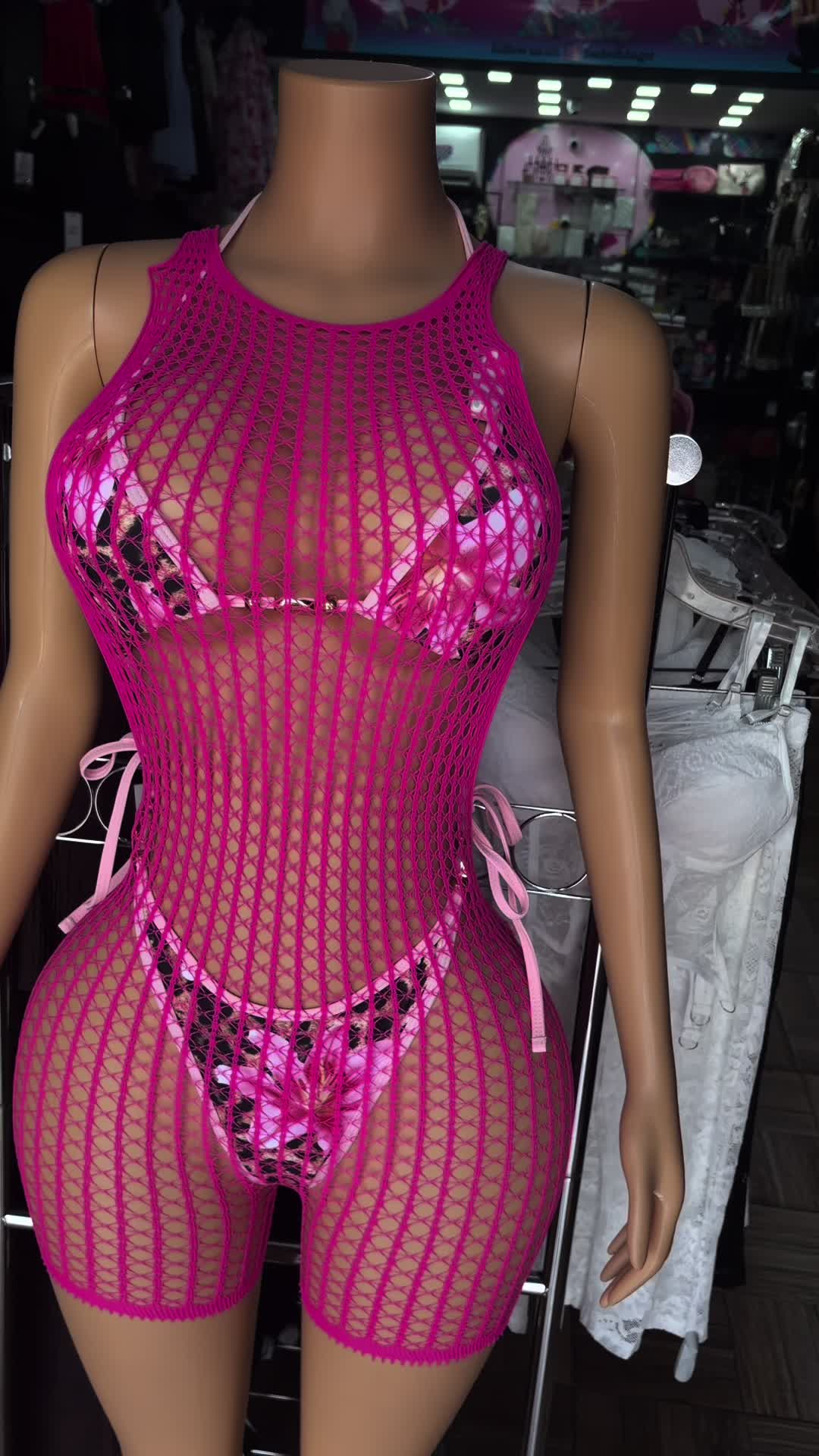 @Laclothingsanjuan