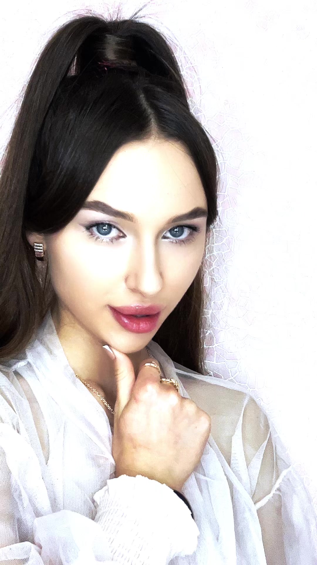 @Vlada