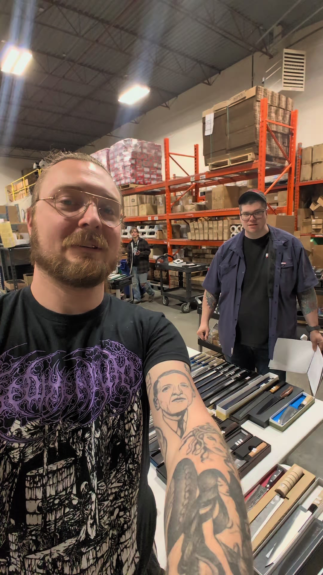 @Knifewear