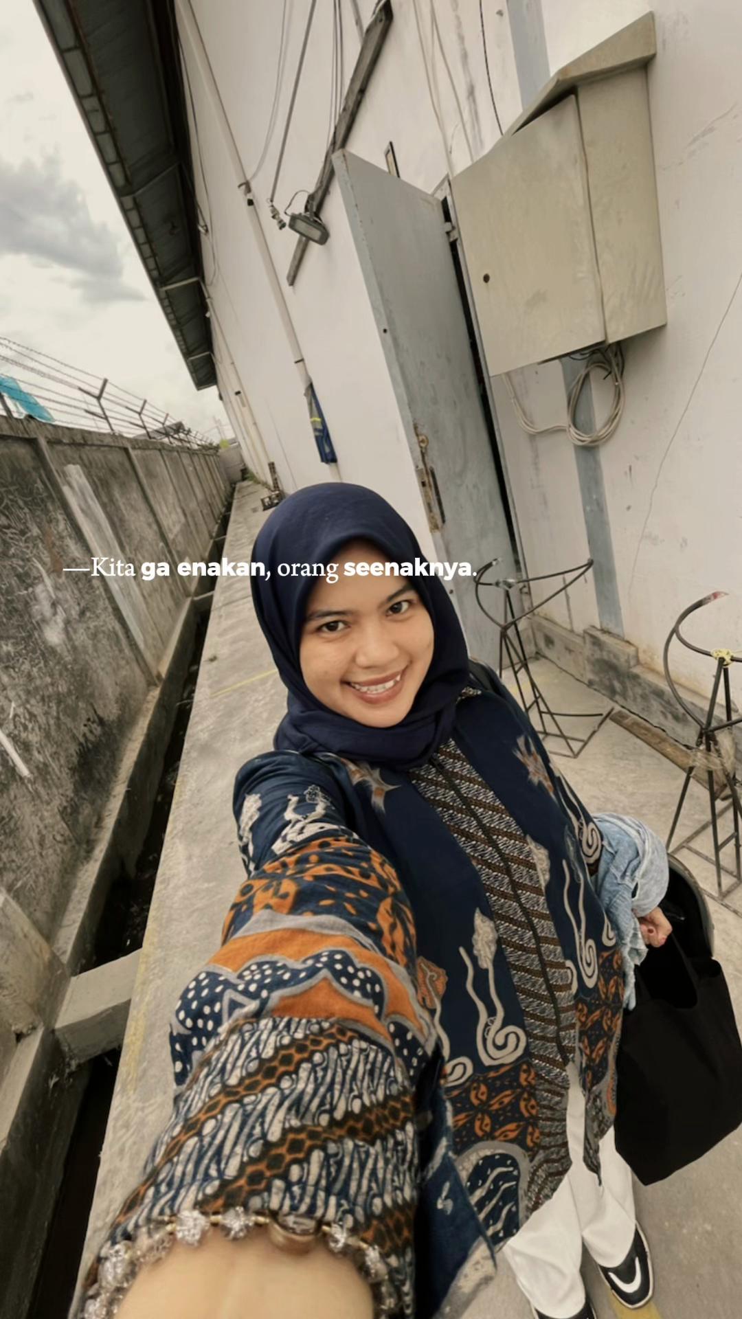 @meymey0695