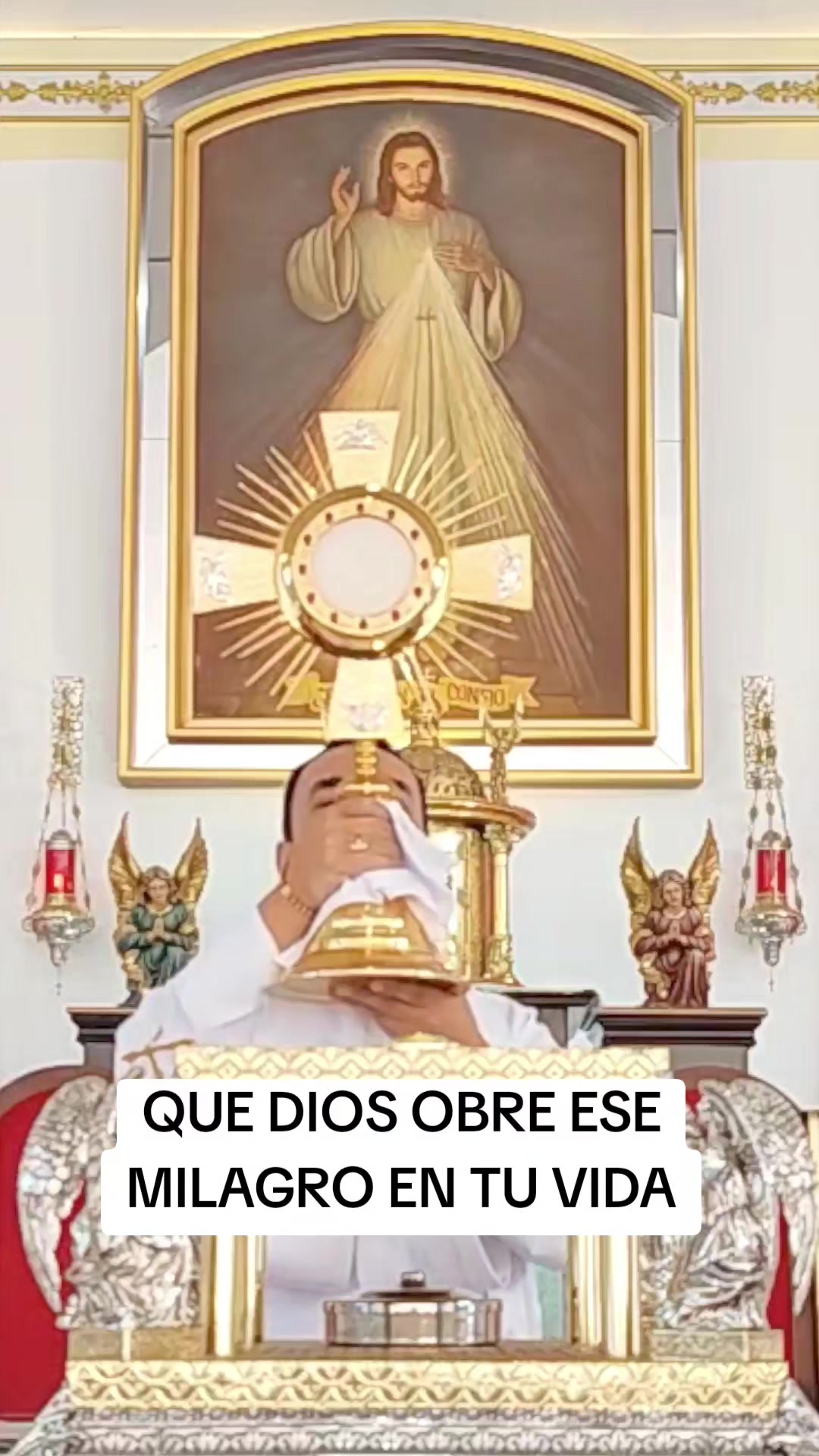 @Padre Hector Mario Salazar