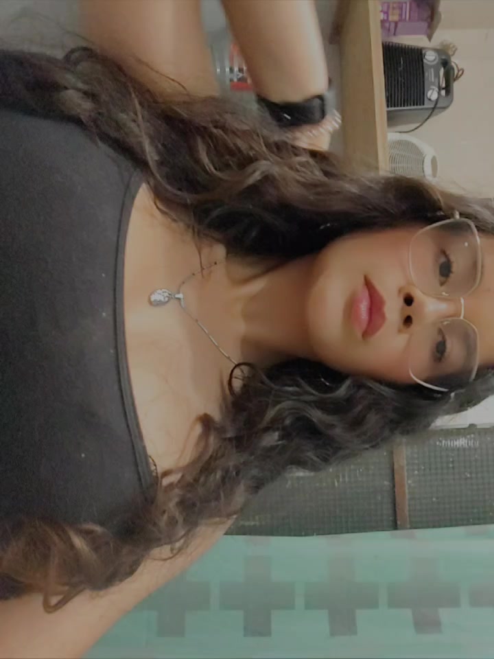 @Valeria Valverde