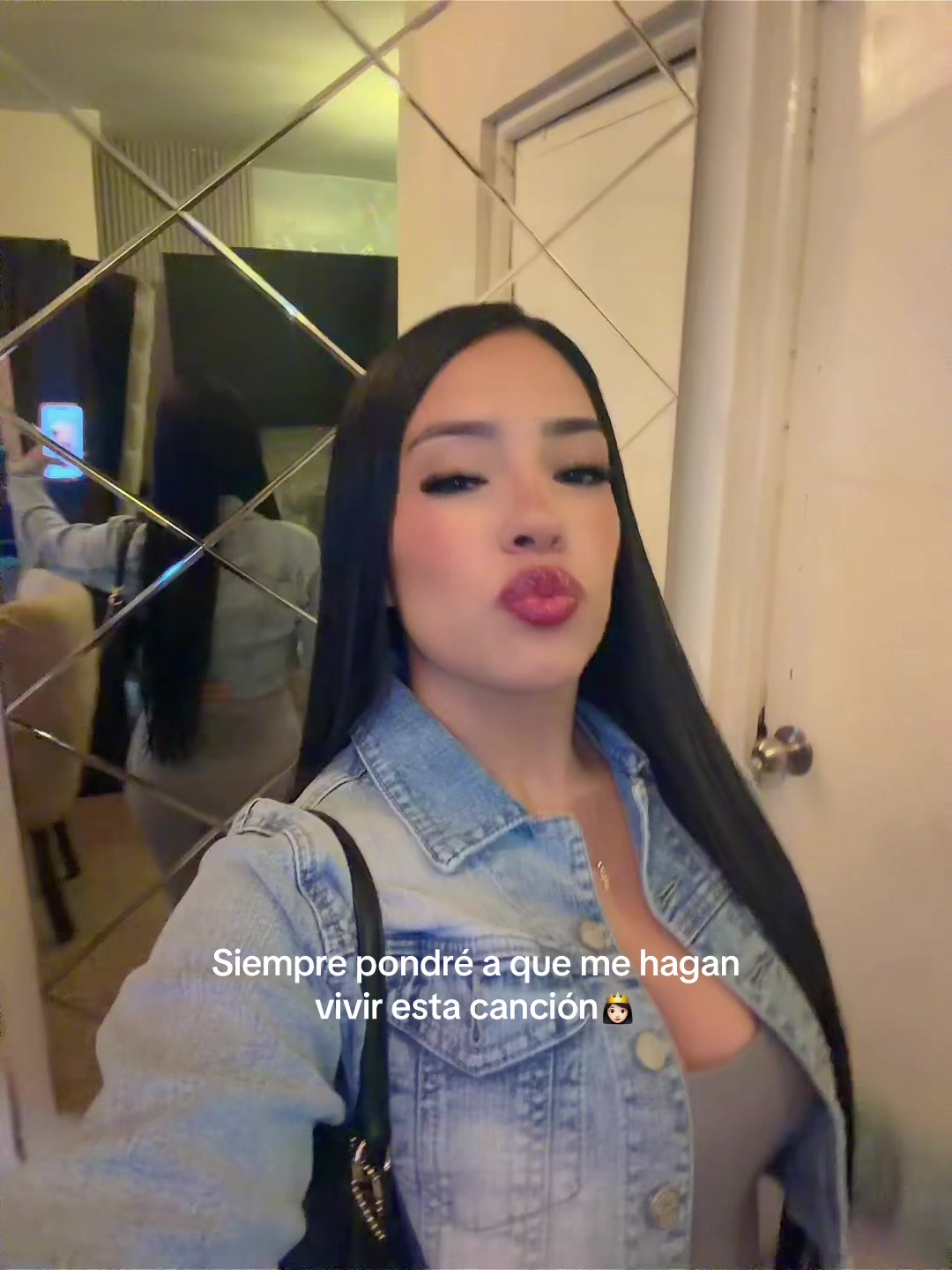 @Nay Santos