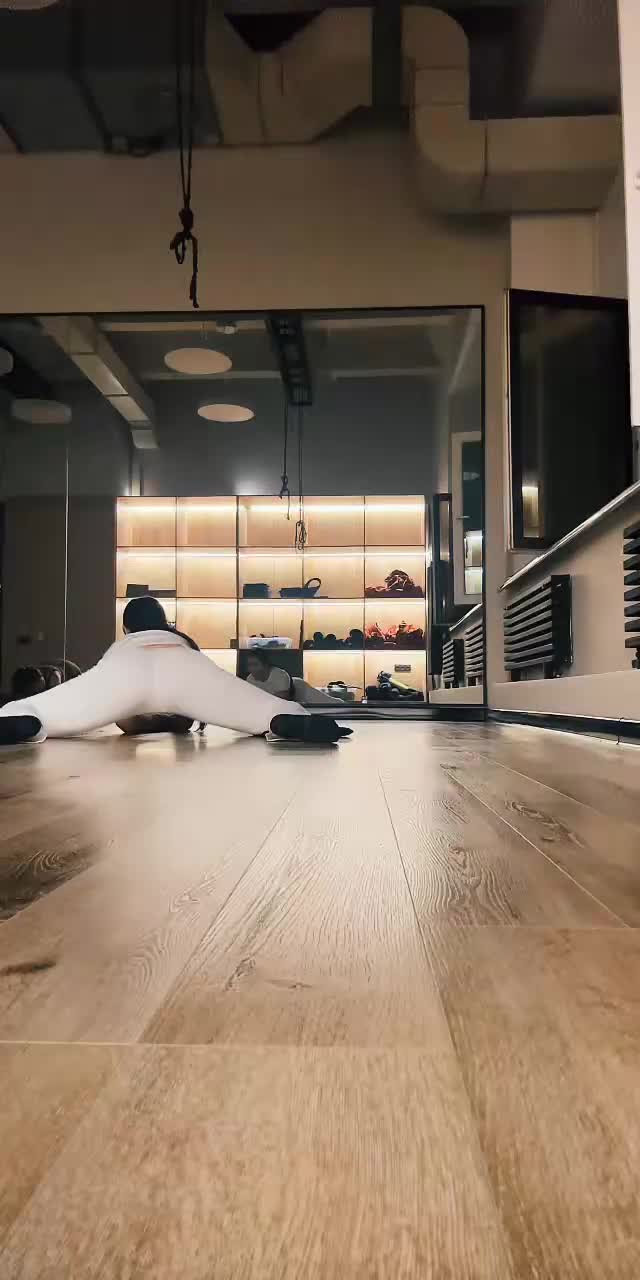 @Айя🍓