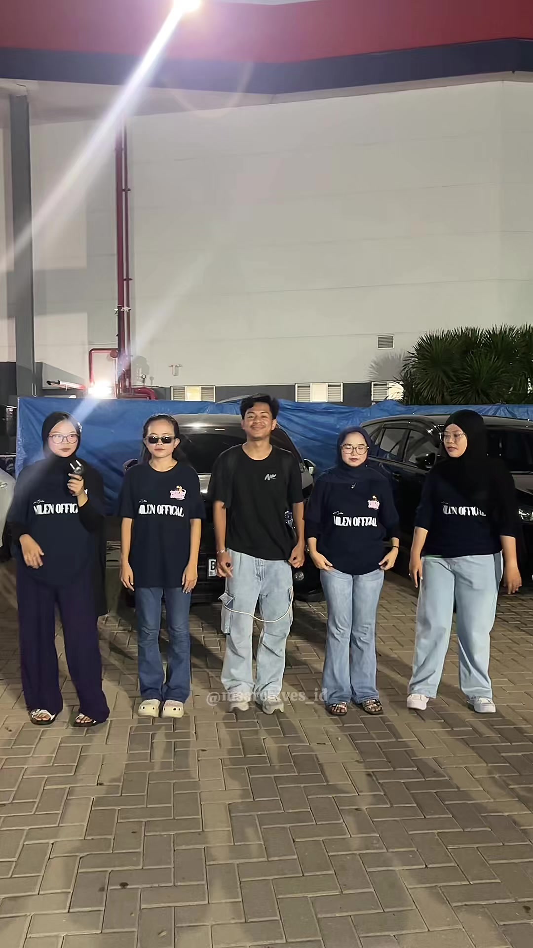 @Behind The Scene