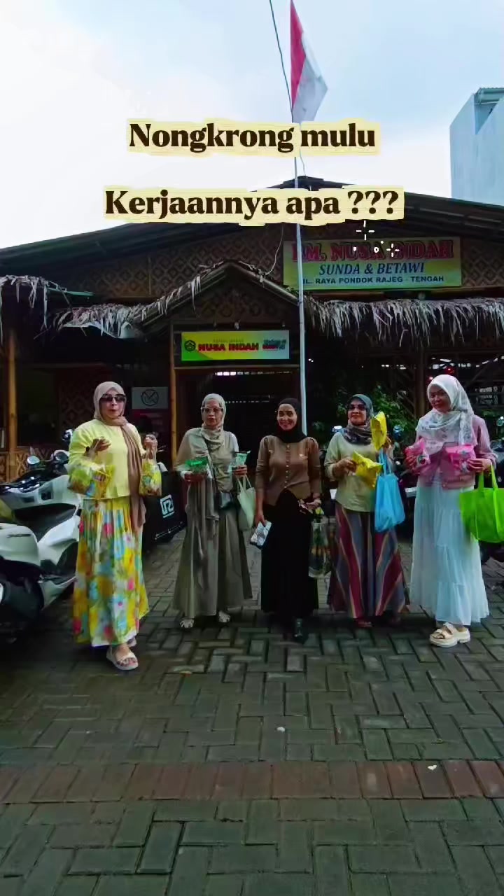 @Nia Astutie