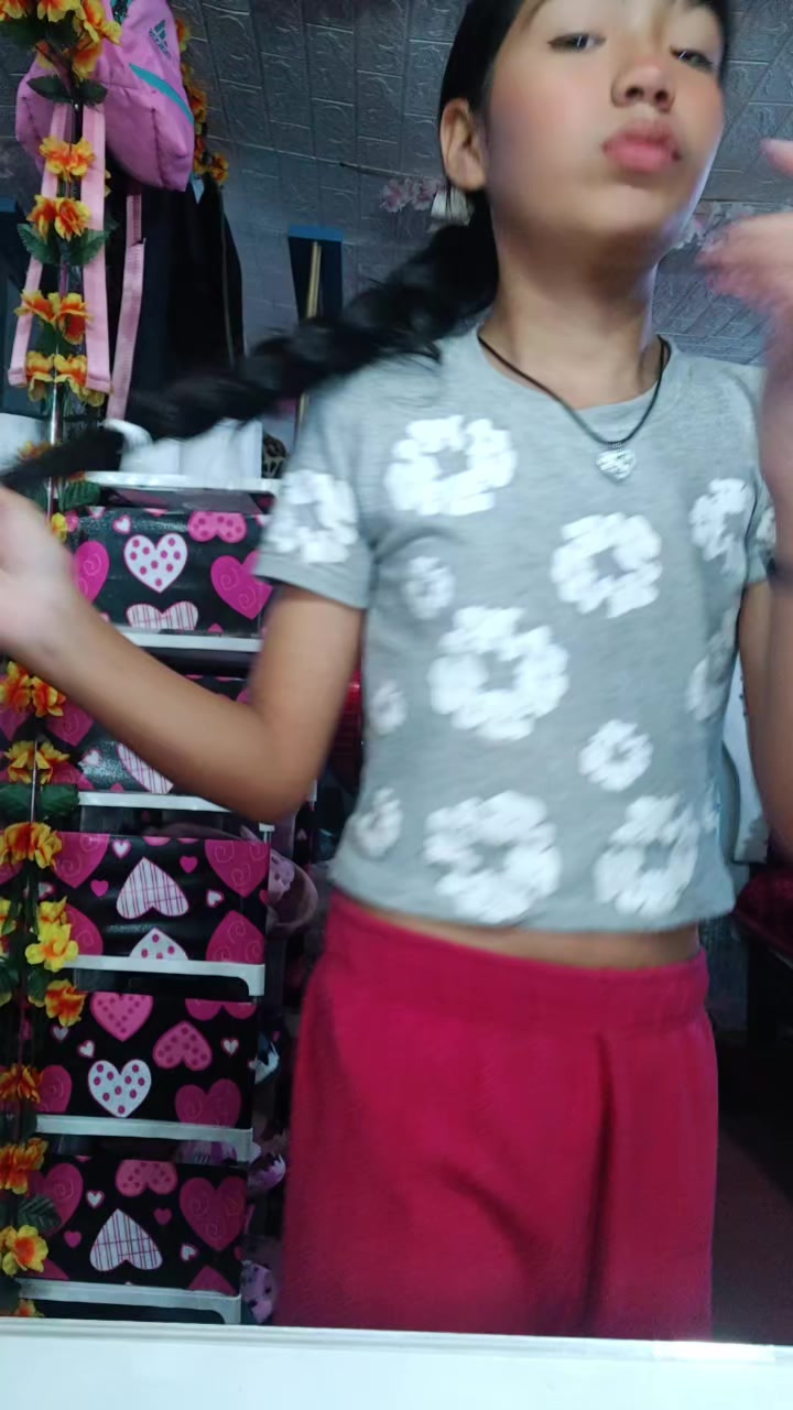 @😍 chama lamas bella luciana😍