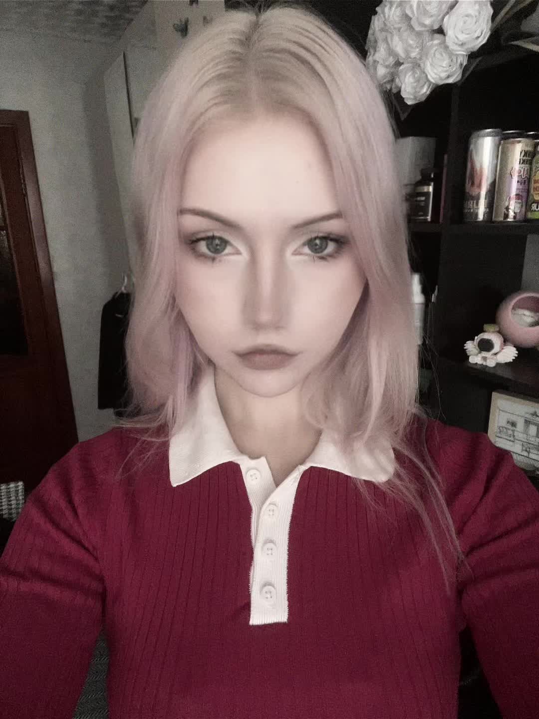 @hollycoven
