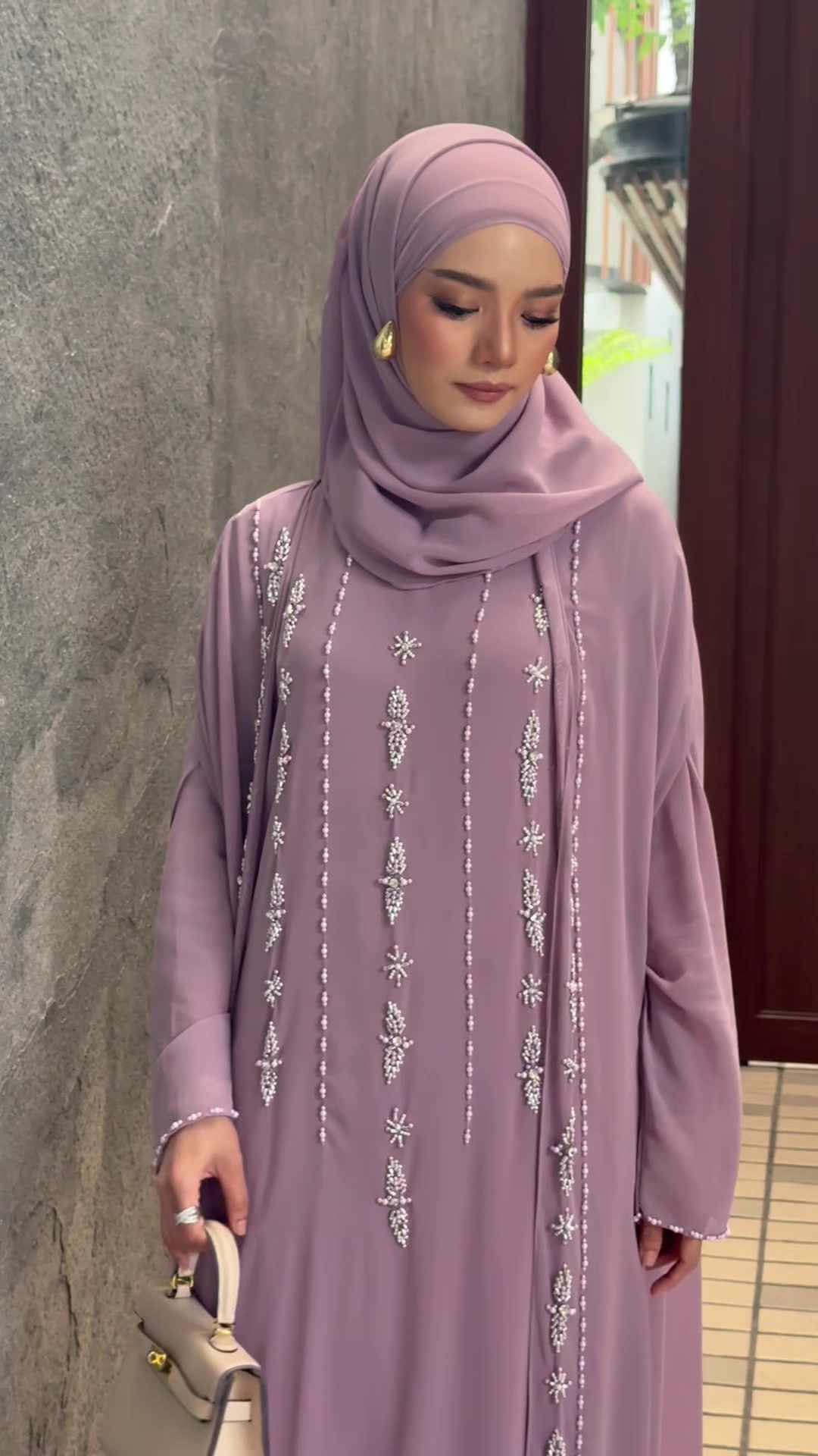 @byjiehaghazali