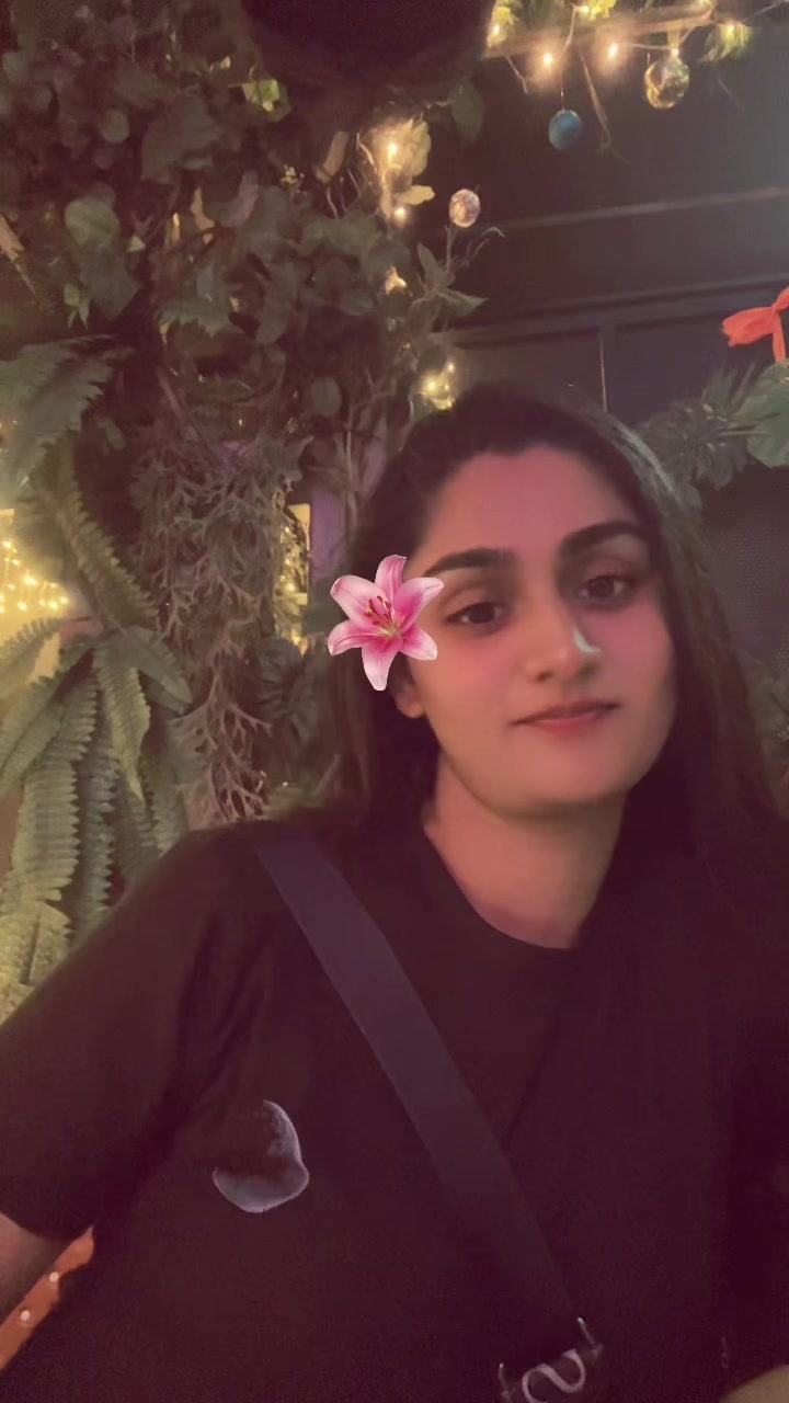 @Revi_💕
