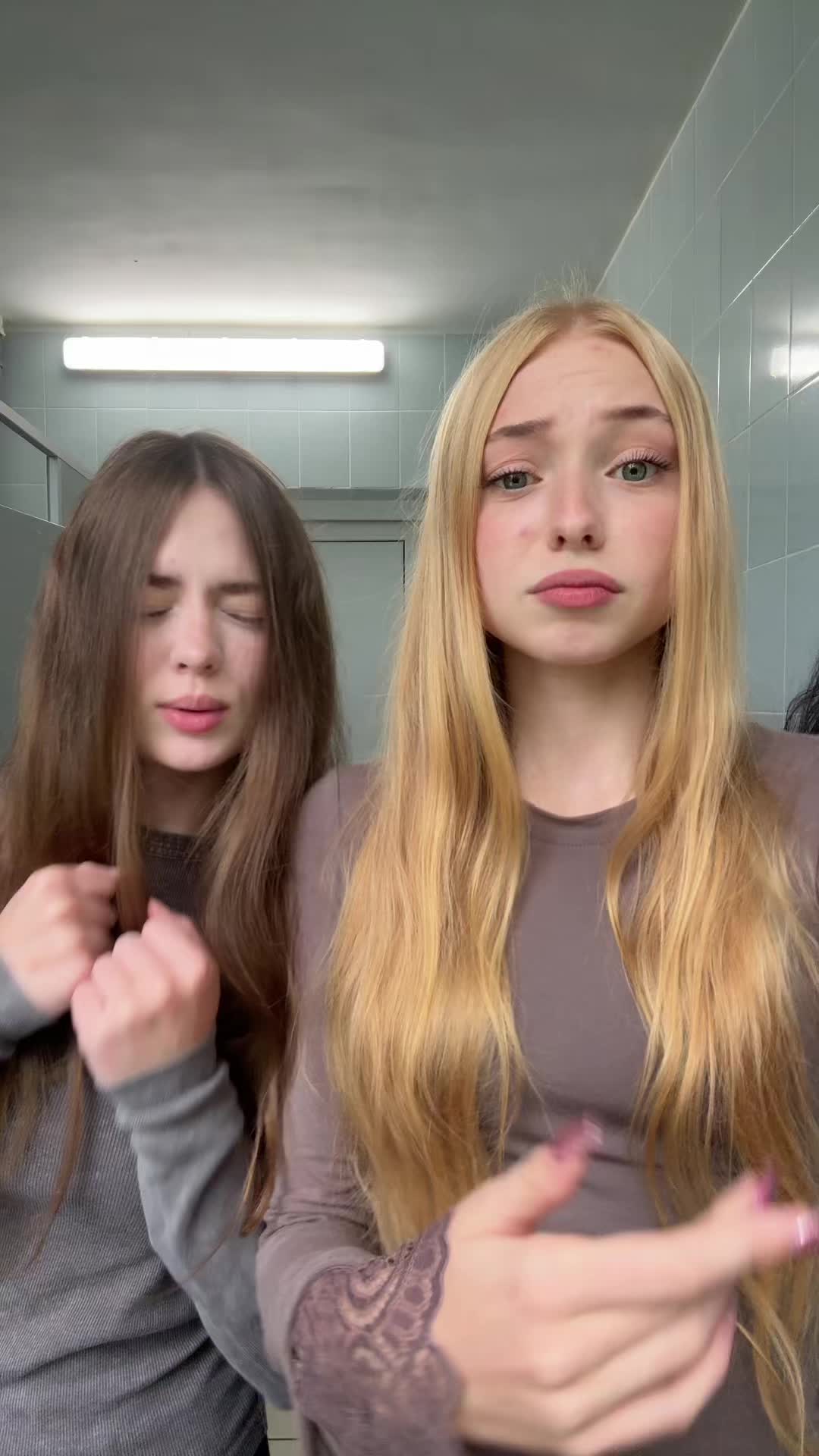 @викусик🌷