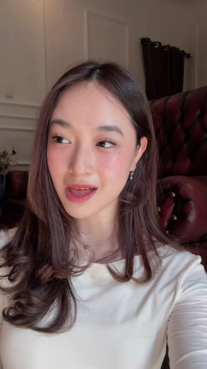 @𝒩