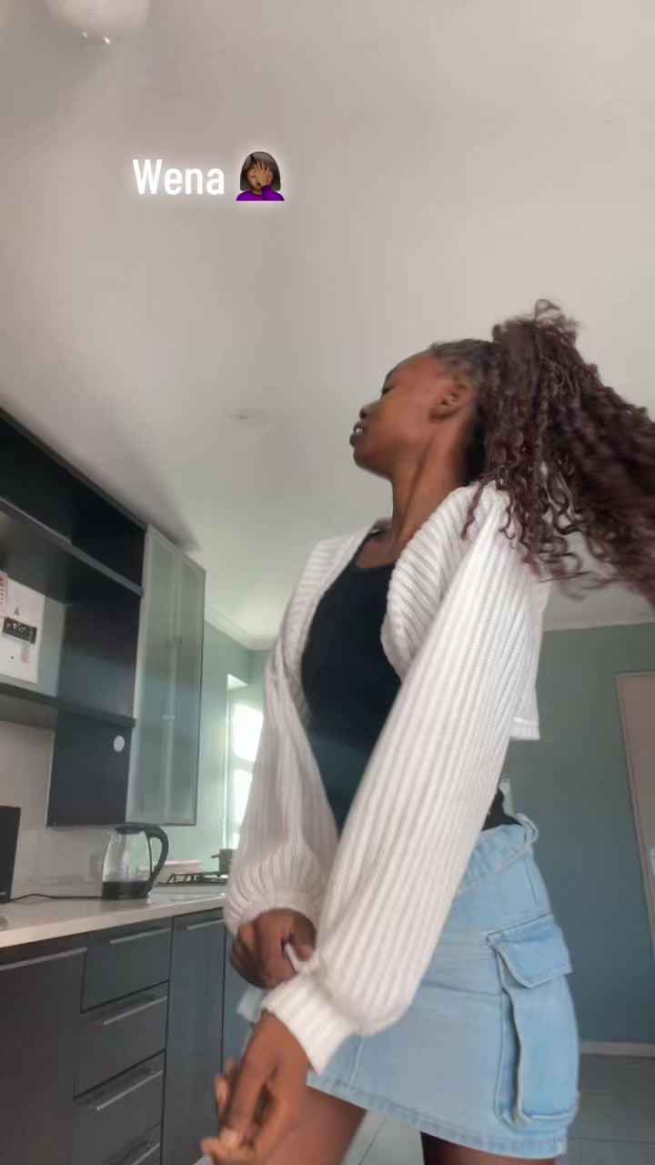 @Melanin Jay ᥫ᭡