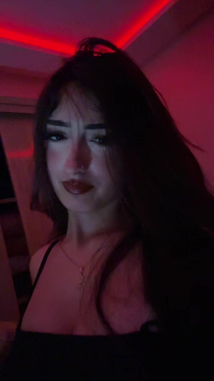@👩🏻🦯➡️