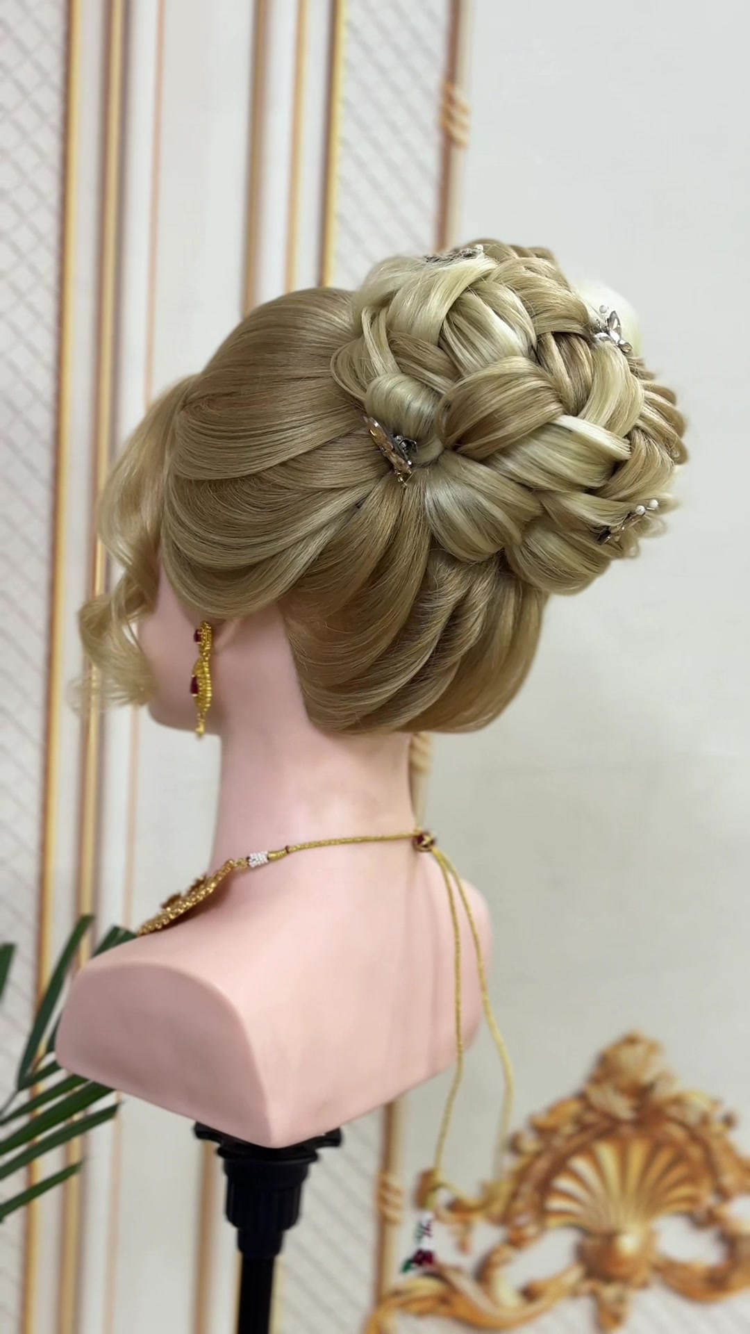@Beauty Blink Hairstyles
