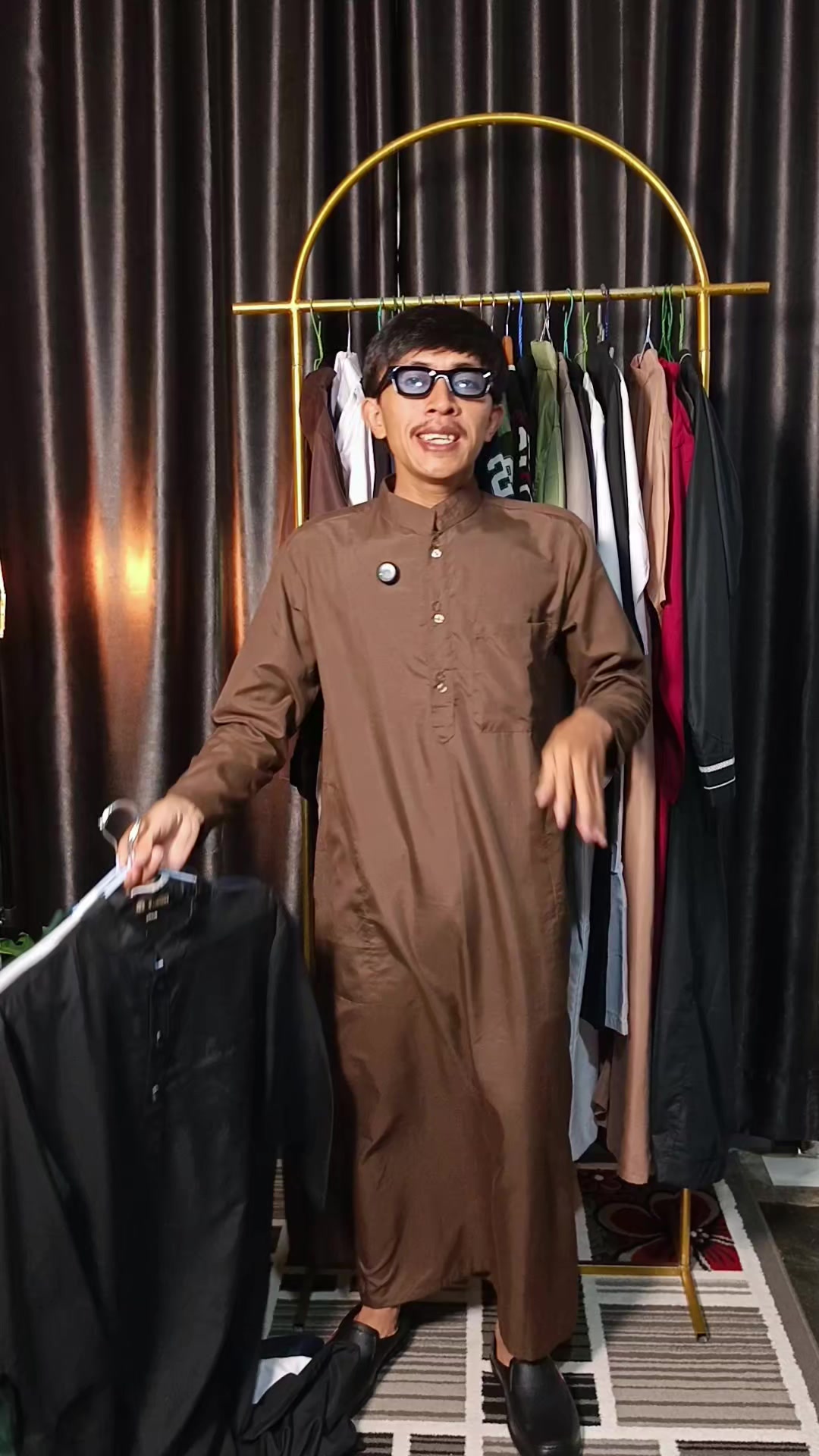 @KANG BASRENG OUTFIT
