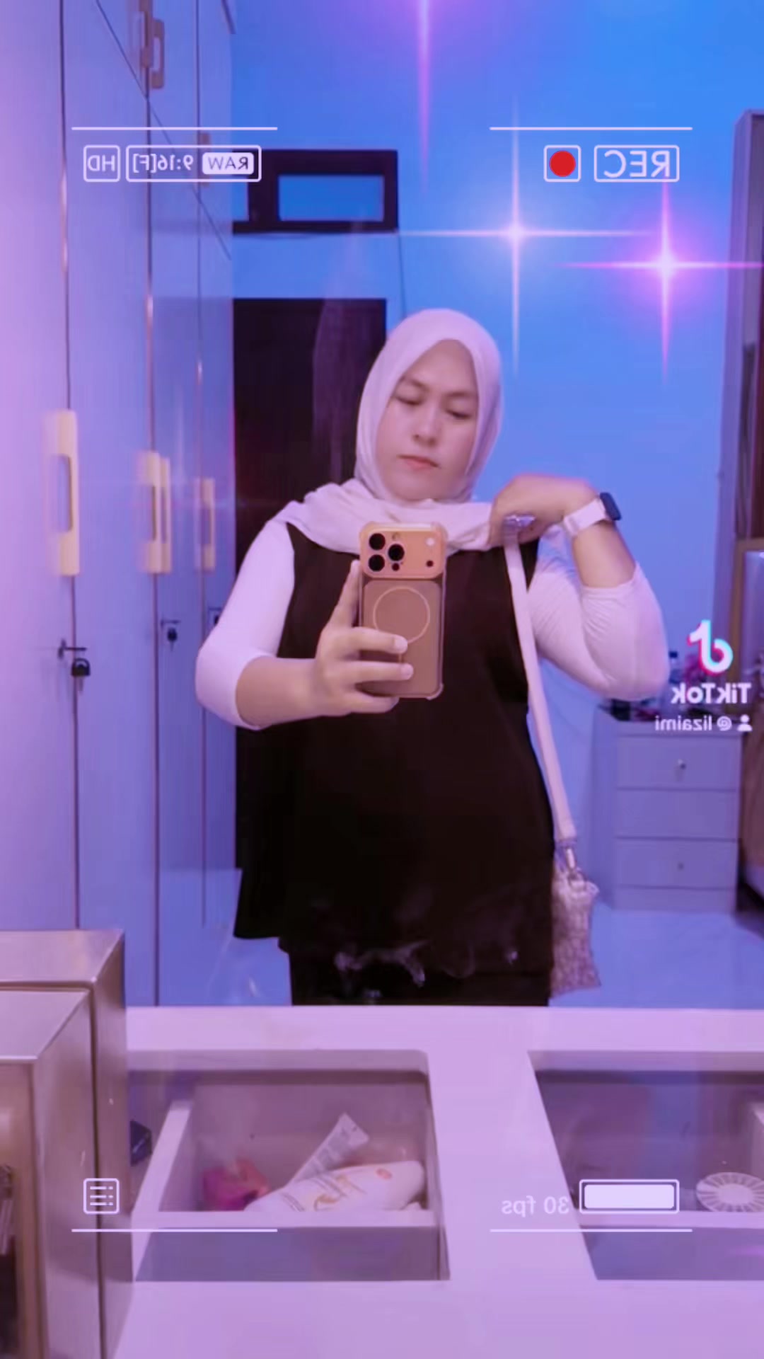@lizaimi