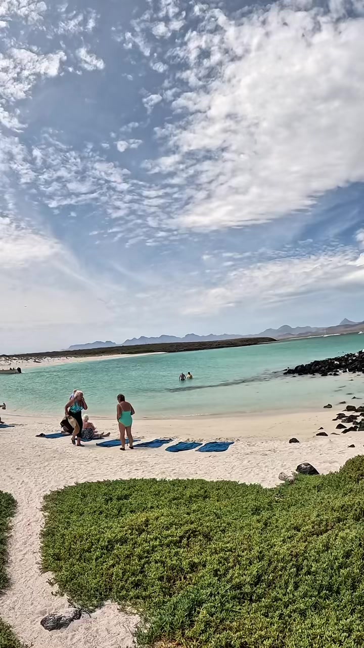 @De Aqu&iacute; Pa All&aacute;