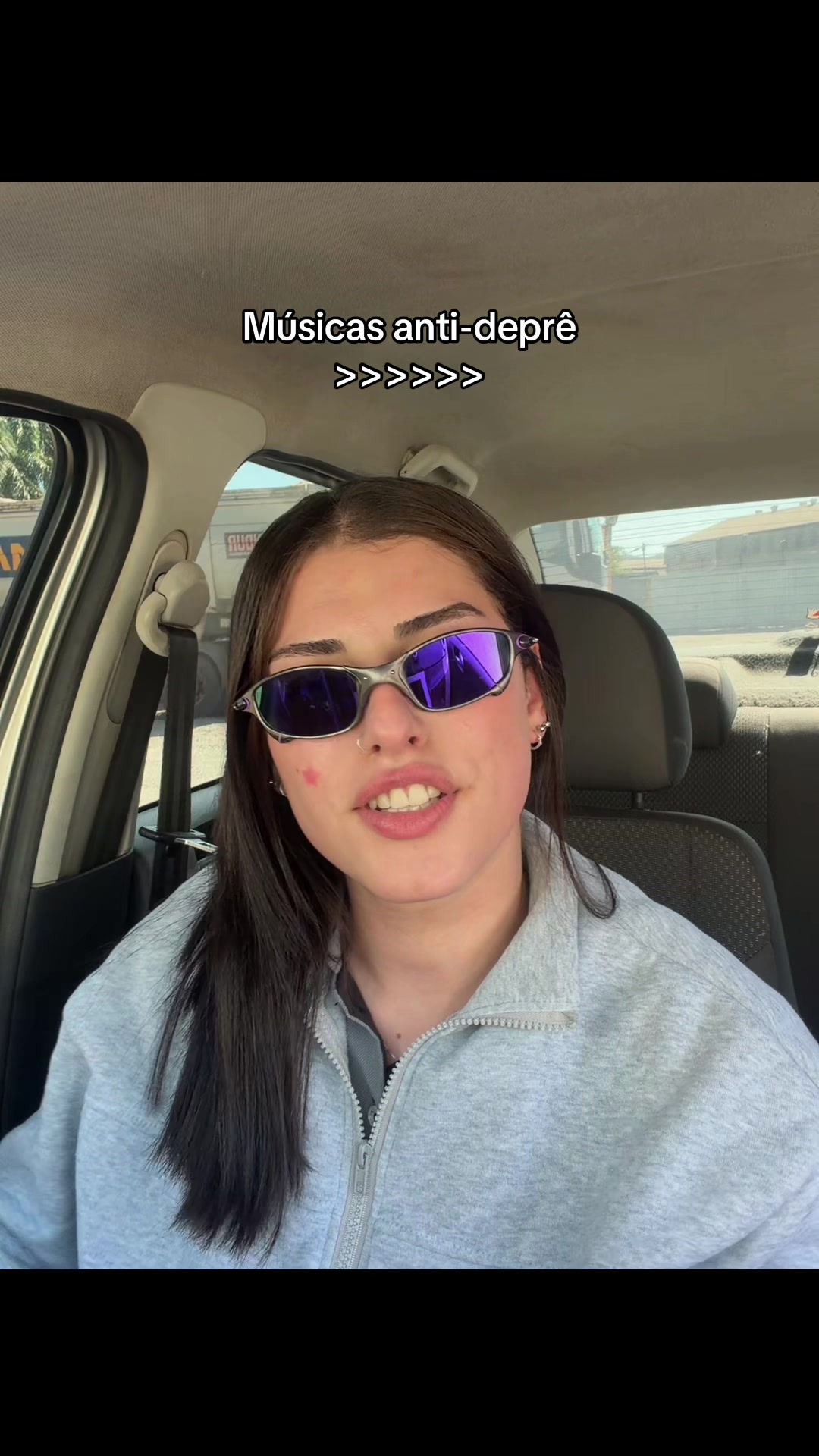 @Eu_Mell🐝🍯