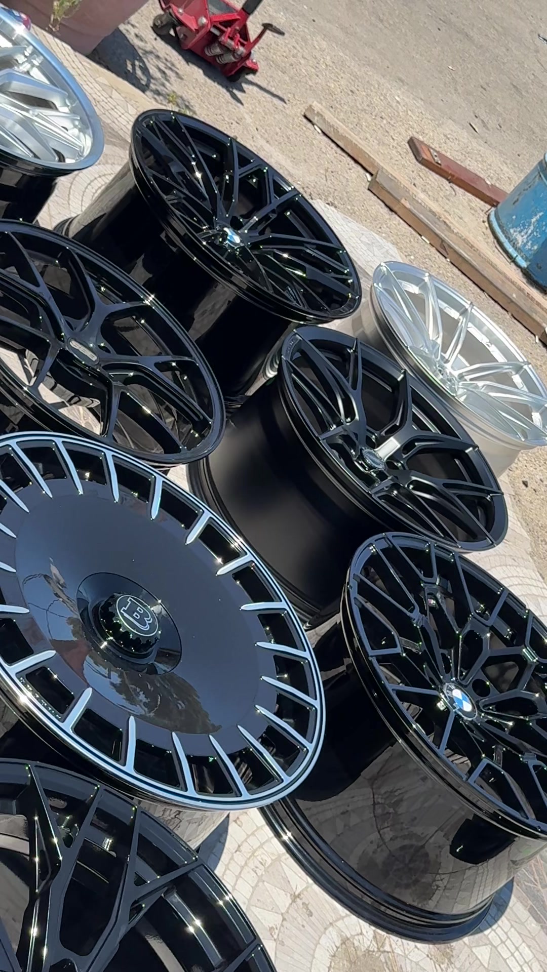 @TipTop Wheels & Tires