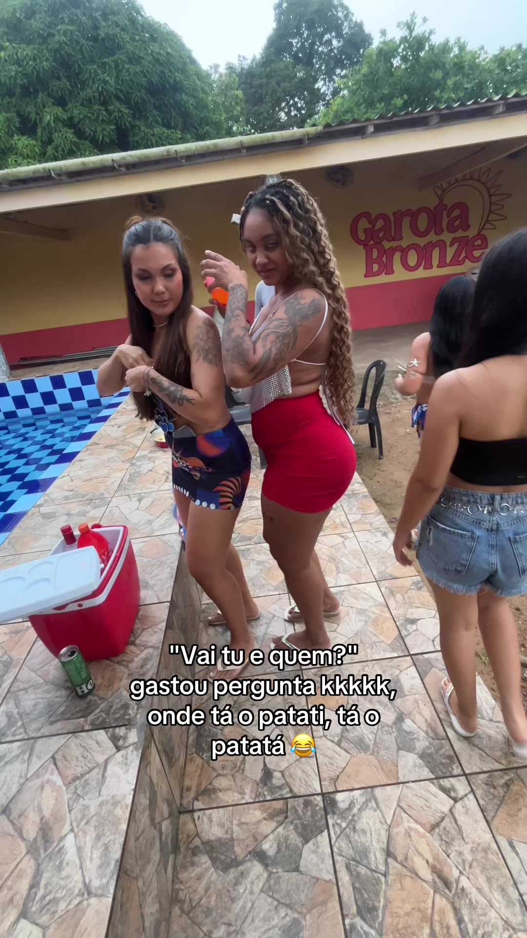 @_Caroline