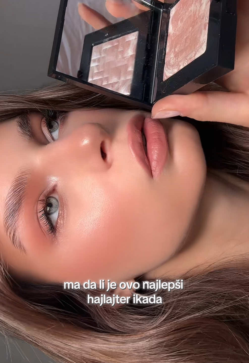 @Mia💄
