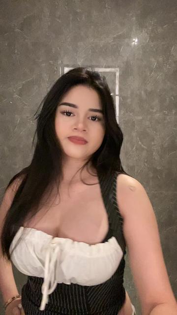 @wassuprachel 👀