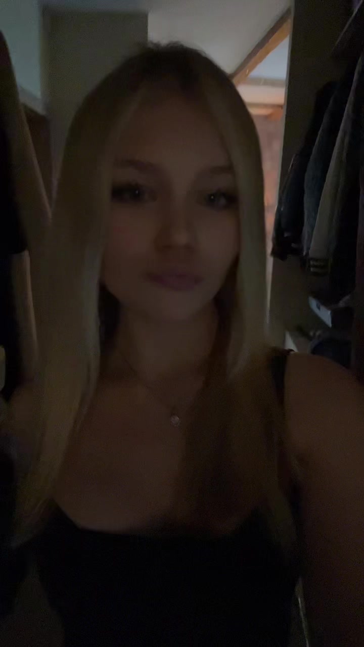@blondinkaaaa