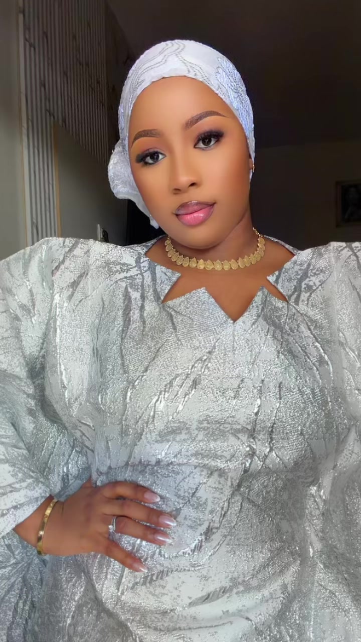 @ADA CONDÉ 👸🇬🇳