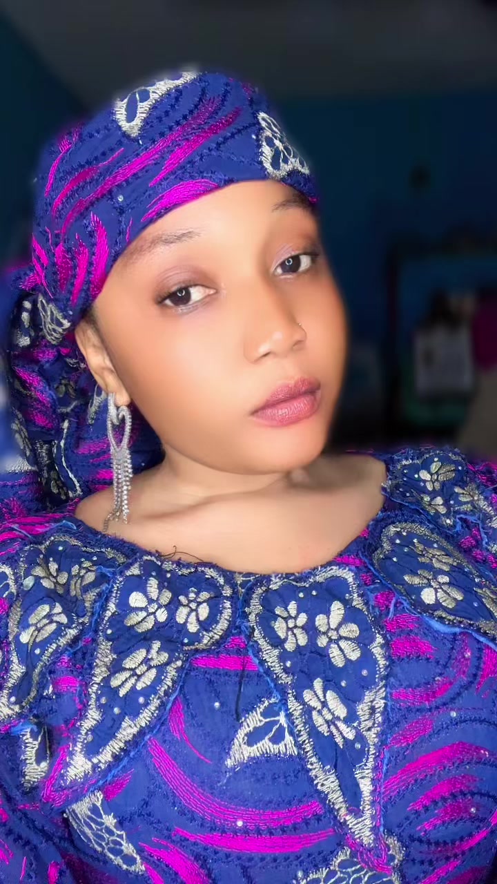 @👑ϙᴇᴇɴ💙ᴍᴀʀʏᴀᴍ🩵