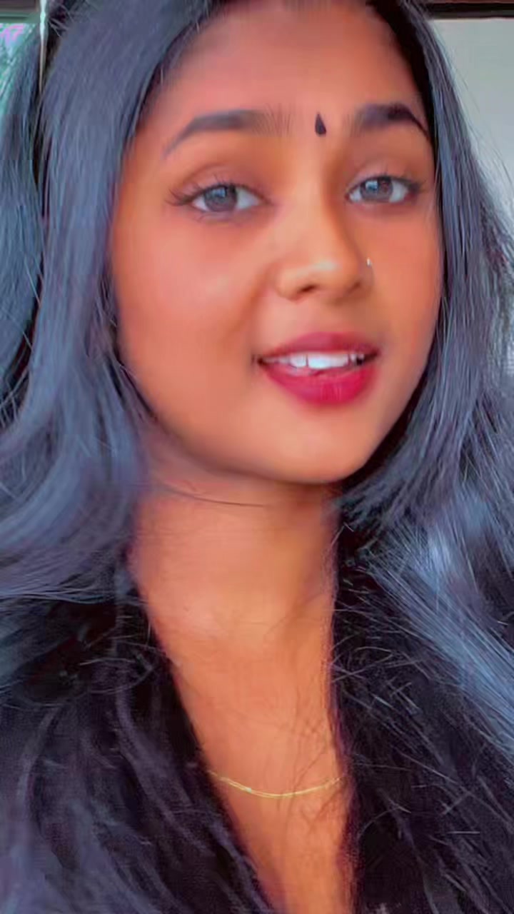 @𓃬RUBASHINI𓃬