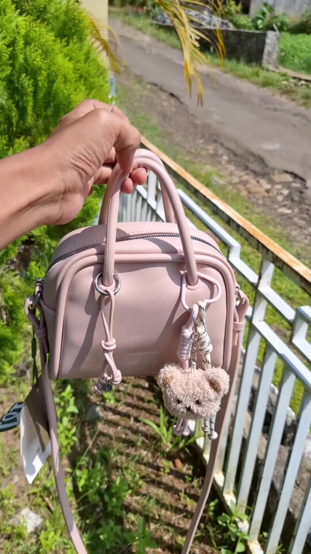 @Viora Bag