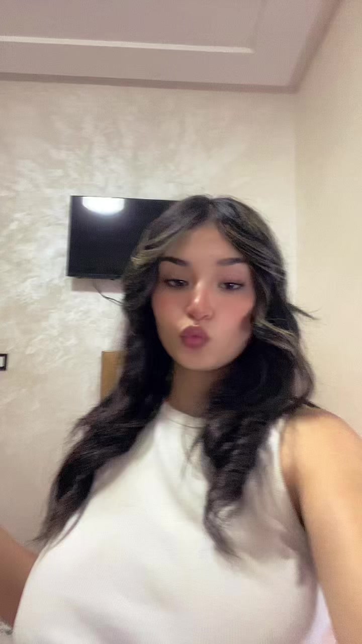 @𝓕𝓵𝓮𝓾𝓻𝓲𝓼𝓲𝓪~🫆