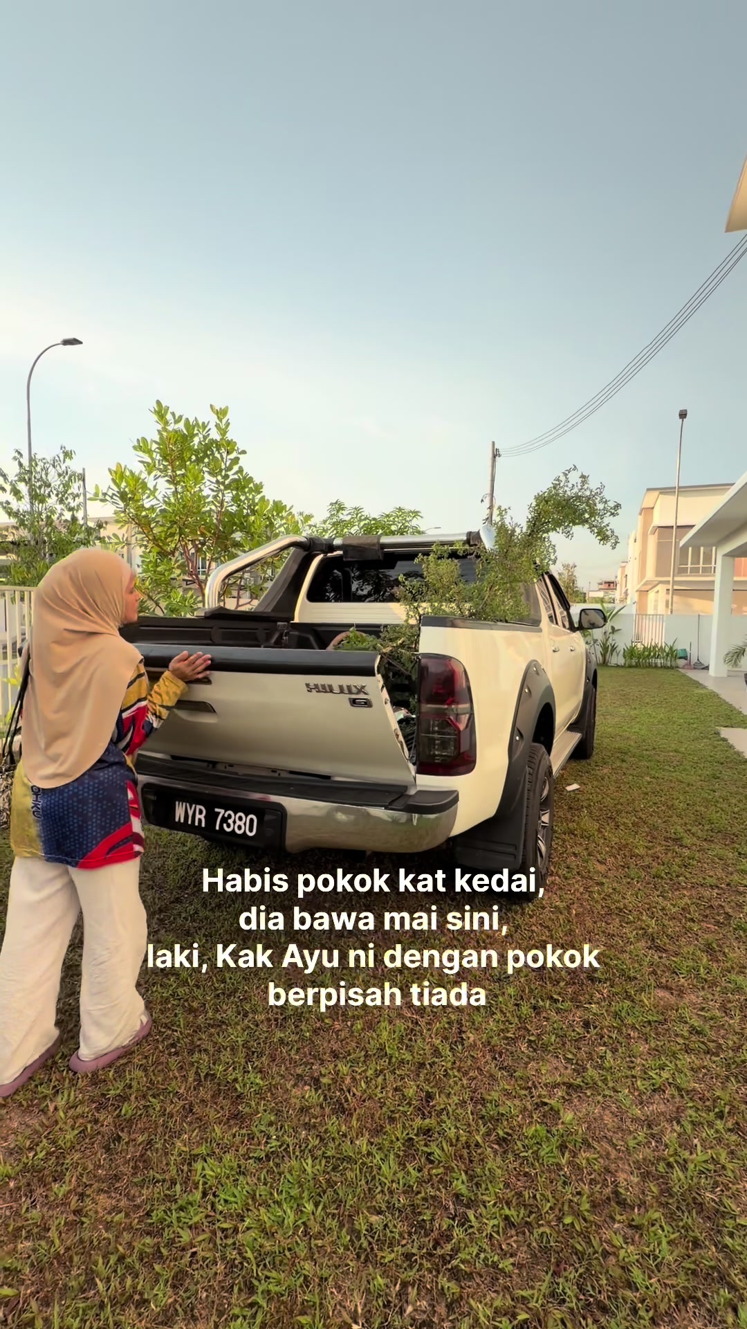@Ayu Cherry