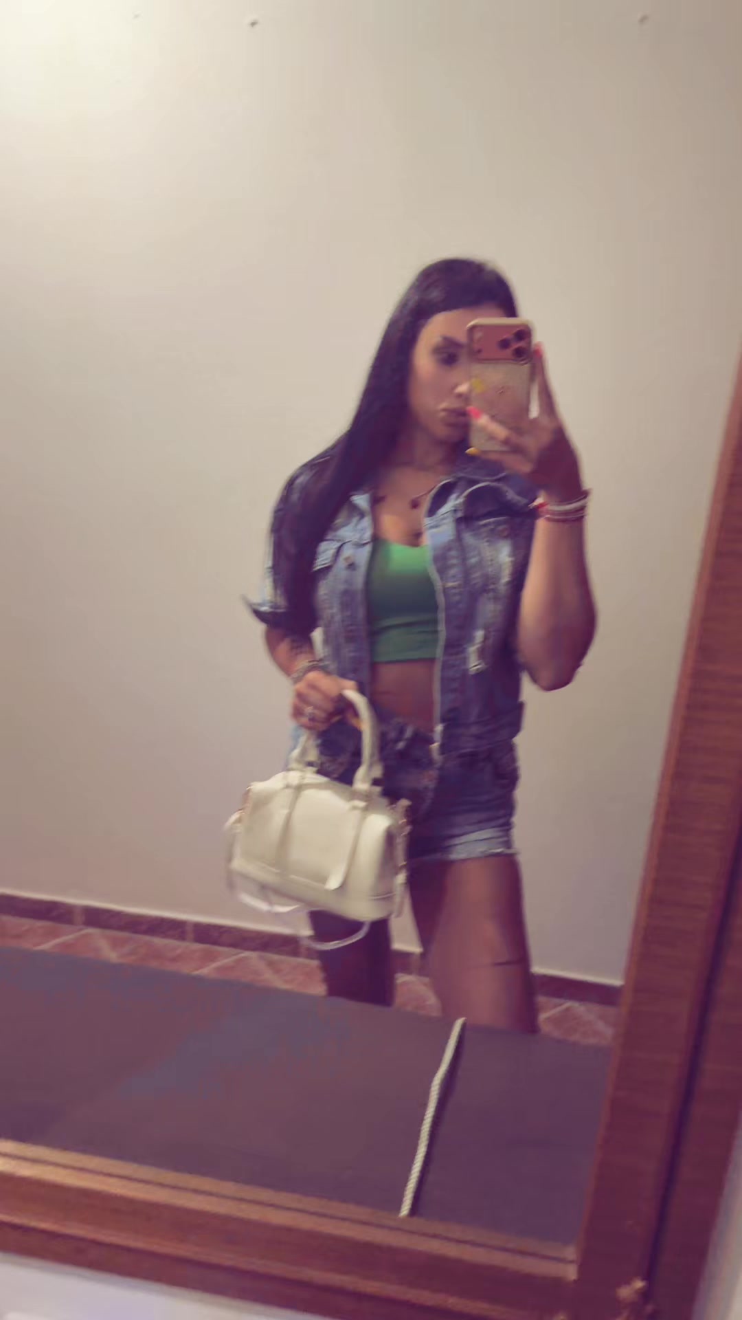 @Victorious__00
