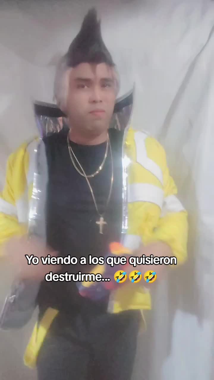 @David Cosplayer