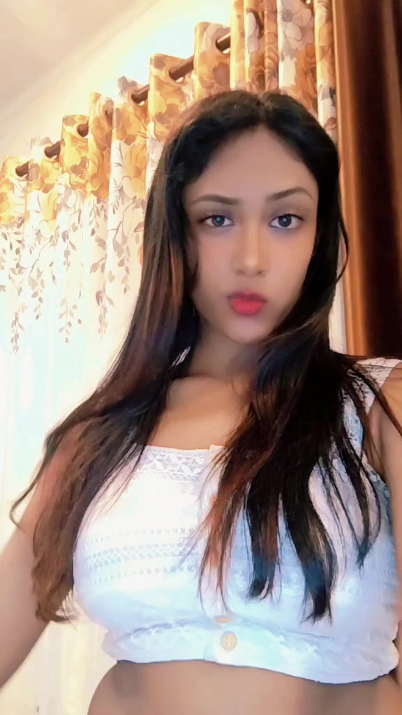 @Kavi Girl (කවී)💋