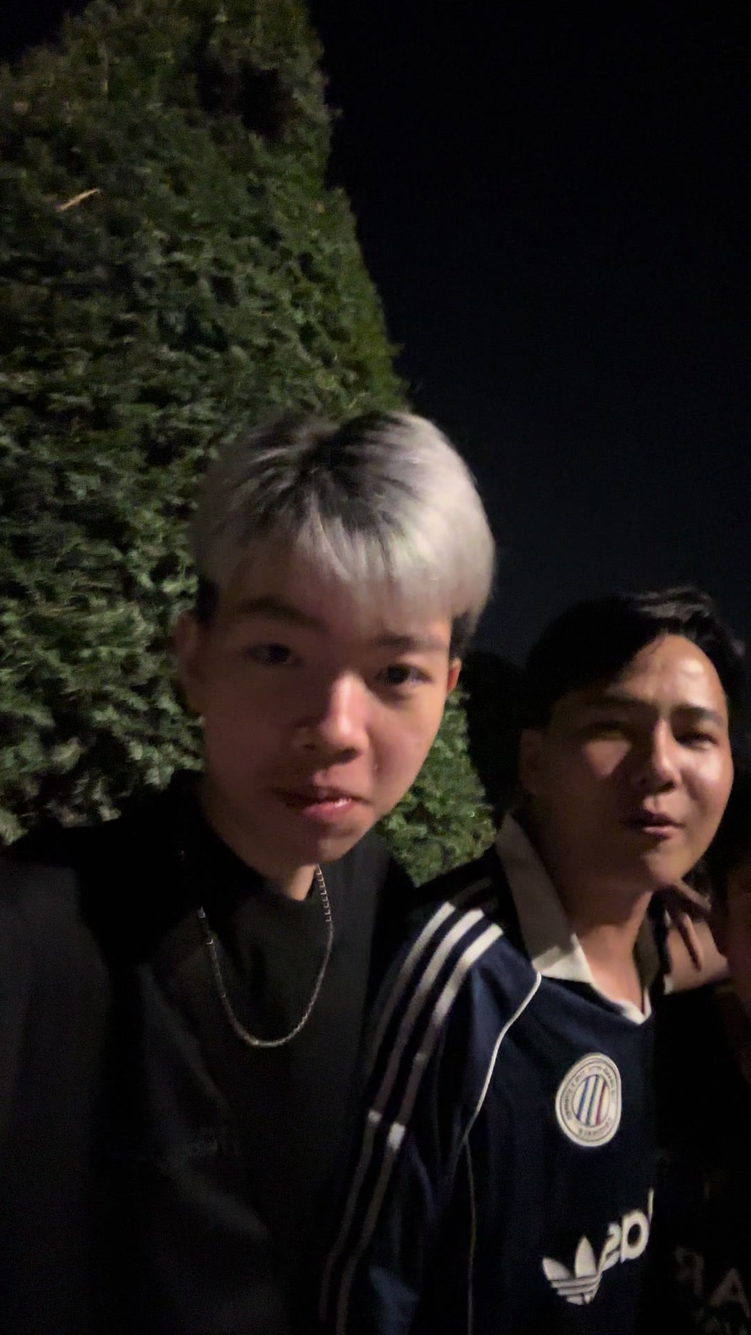 @Trung Quý