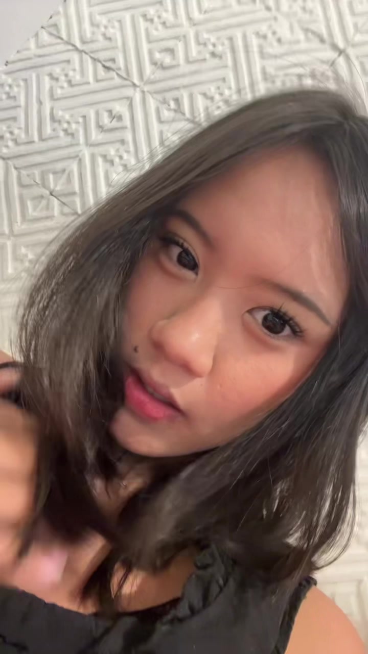 @deya cantik