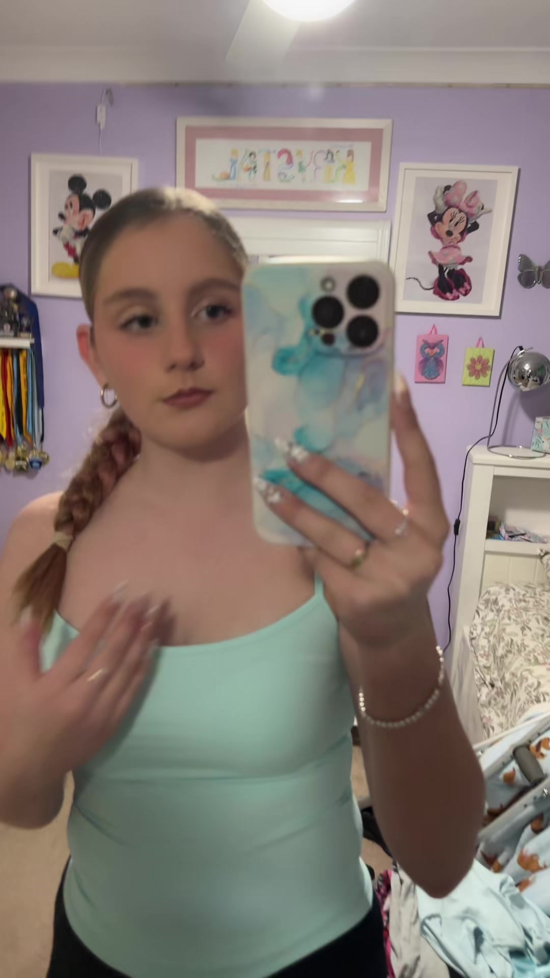 @Krystal_Jayde5