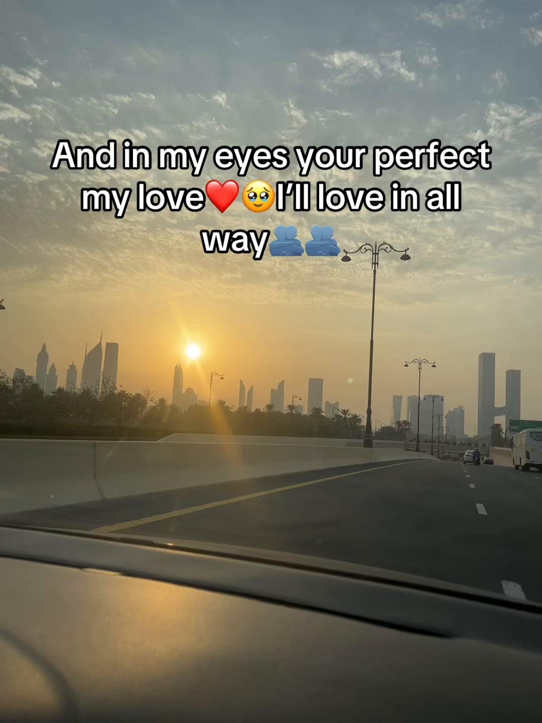@Ezzy💜🦋